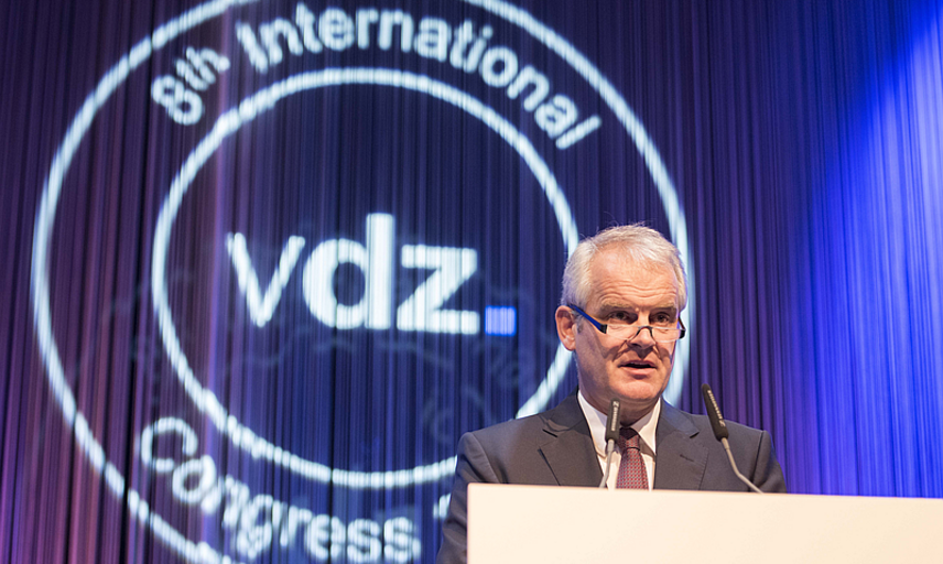 VDZ President Christian Knell opening the congress